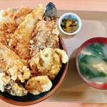 Tempura Toyono - 海鮮丼　1000円