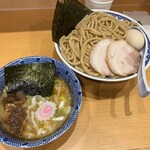 235404384 - 特製つけ麺　大