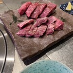 なんば黒毛和牛焼肉 霞 - 