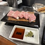 Yakiniku Dondon Higashitori Ten - 