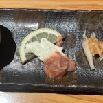 Chosokabe Ginza - 珍味盛り　どろめ　酒盗とチーズ　水晶　しおから