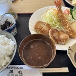 Tonkatsu no Miwa - 盛り合わせヒレ2エビフライ1（大）定食 1,600円