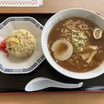 Lavender - 醤油ラーメン+半チャーハン