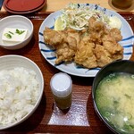 Yayoi Ken Sakura Terasaki Ten - 特から揚げ定食