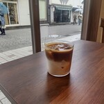 Slow Rush Coffee - 「アイスカフェラテ」