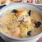 Shikinjo - とろーり海老海鮮ラーメン