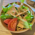 Naya cafe - 自家製ドレッシングの野菜サラダ