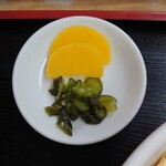 大吉 - 瑞々しい箸休めのお漬物。