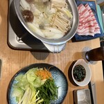 Agu Shabushabu Ao - 