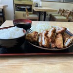 とんかつ　よしの - ★メンロースカツ定食¥1.000