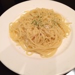 Pasta Hiroba - ペペロンチーノ
                        Mサイズ
                        660円
                        美味しい(*^_^*)