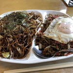 Yakisoba Yozuya - 二色盛り　650円