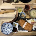 Japanese restaurant Hare to Ke - 厚切りとんかつのお膳