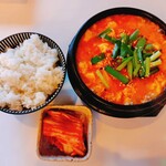 Korean Creative TAIYO - スンドゥブチゲ定食