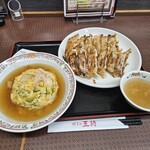 Gyoza no Osho Takajaya Ten - 餃天サンガー(1名～2名様向け)