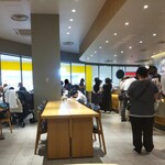 STARBUCKS COFFEE Lalaport Kadoma Ten - 店内の雰囲気