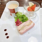 Bakery Restaurant Sanmaruku Higashitsuka Ororamoru Ten - 