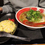 Ramen Hakkaku Harimacho Honten - 焼めし定食