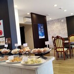 Dolce & Bakery Cafe Amamu - 