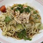 Ringer Hut Ionmorudainichiten - 豚しゃぶ冷やし麺