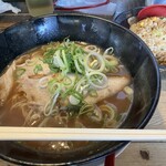 でんえんらーめん - とんこつラーメン＋焼飯（並）