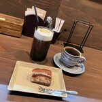 Cafe & Baru Nouto - 