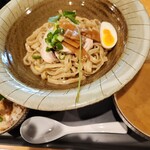 Menya Moriki Ikoma - 白湯つけ麺980円