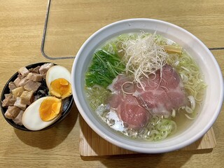 Tsukemen Gatcho - 塩拉麺900円とまかない飯380円！