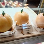 おかしの森 くるみ - ピーチメルバ　860円