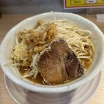 Tobe Buta Higashiura Ten - ラーメン並盛り　コールはニンニク有り、後は普通