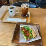 Sakura Kitchen Cafe - 