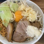 RAMEN ROTAS - 2024/07/31
                        まぜそば ヤサイ、生ニンニク、アブラ（別皿） 増し 950円
                        台湾丼 ラインクーポン