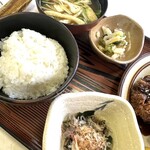 とんかつの美代 - 定食セット