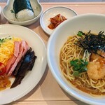 Japan Village Golf Club Restaurant - 冷やし中華定食