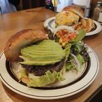 BELLOWS BURGER - 