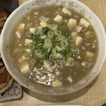 Misaki - 緑の麻婆豆腐　クセになる麻婆豆腐です。