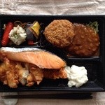 Turtle Higashifussa Ten - たーとる特製弁当(ごはんなしなので▲100円です)