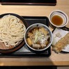 久兵衛屋 - 肉つけ汁うどんとちくわ天