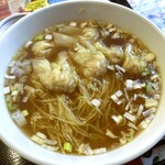 広東飯店　美香園 - わんたん麺