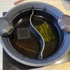 Shabu Shabu On Yasai Akita Honjo Ten - 極みだし（左）には大きな鰹節の一切れが沈んでいます。