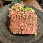 炭火焼肉ホルモン みなみ - 