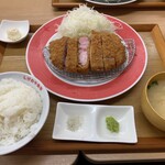 とんかつ & とり天 しげのや食堂 - 