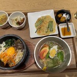 韓美膳 - 料理写真:石焼ビビンバと冷麺のハーフサイズセット