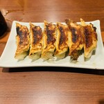 Ichikura Asahikawa Honten - 餃子＆ビール