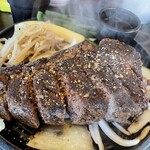 がっつりステーキ - 料理写真: