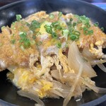 お食事処 陣屋 - 料理写真:かつ丼　¥950