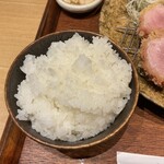 Tonkatsu Keita Nishiogikubo Ekimae Ten - 新潟県のコシヒカリd(￣ ￣)