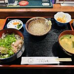 こつこつ庵 - 琉球丼定食900円