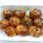 Takoyaki Acchan - たこ焼き(10個入り)　400円