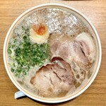 三代目 博多 だるま - 味玉ラーメン